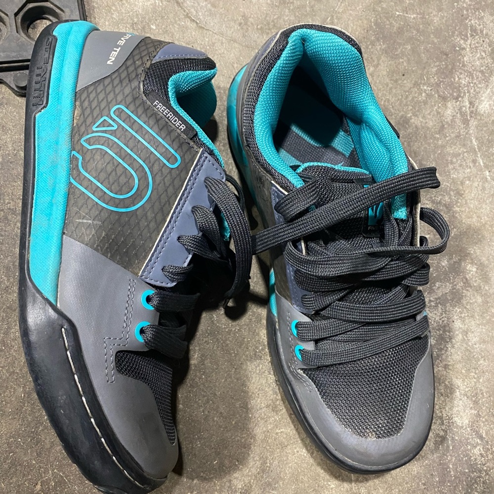 FiveTen Freerider Pro Women’s Bike Shoes - Size 8.5